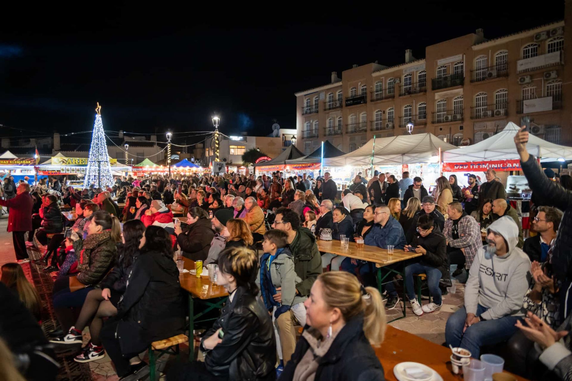 Benalmádena&#039;s international festival - in pictures